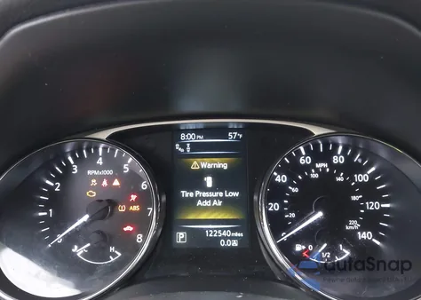 2016 Nissan Rogue Sl z USA, uszkodzony, nr VIN 5N1AT2MV5GC917033